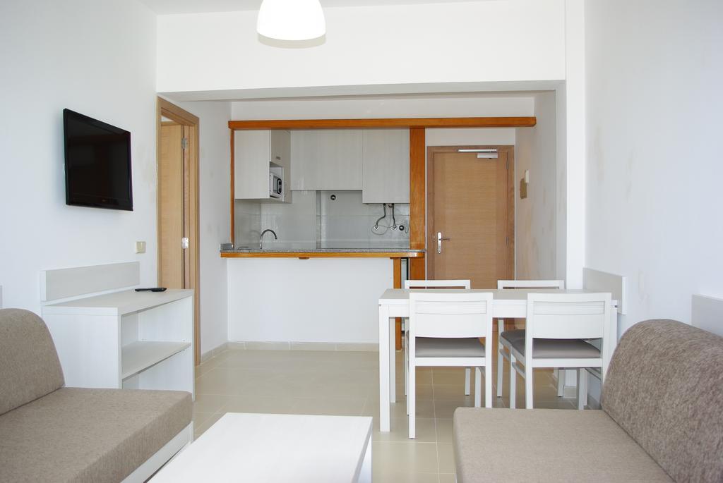 Apartamentos Embat Can Pastilla  Extérieur photo